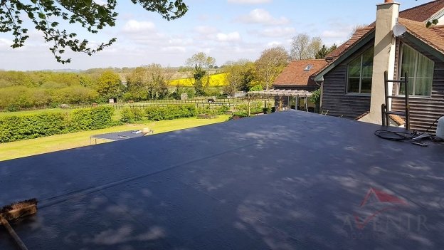 5 Clear Signs That You Need a New Roof